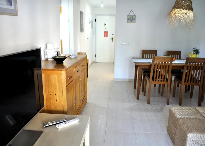 La Rivera, 2 Dormitorios, By Bookindenia *